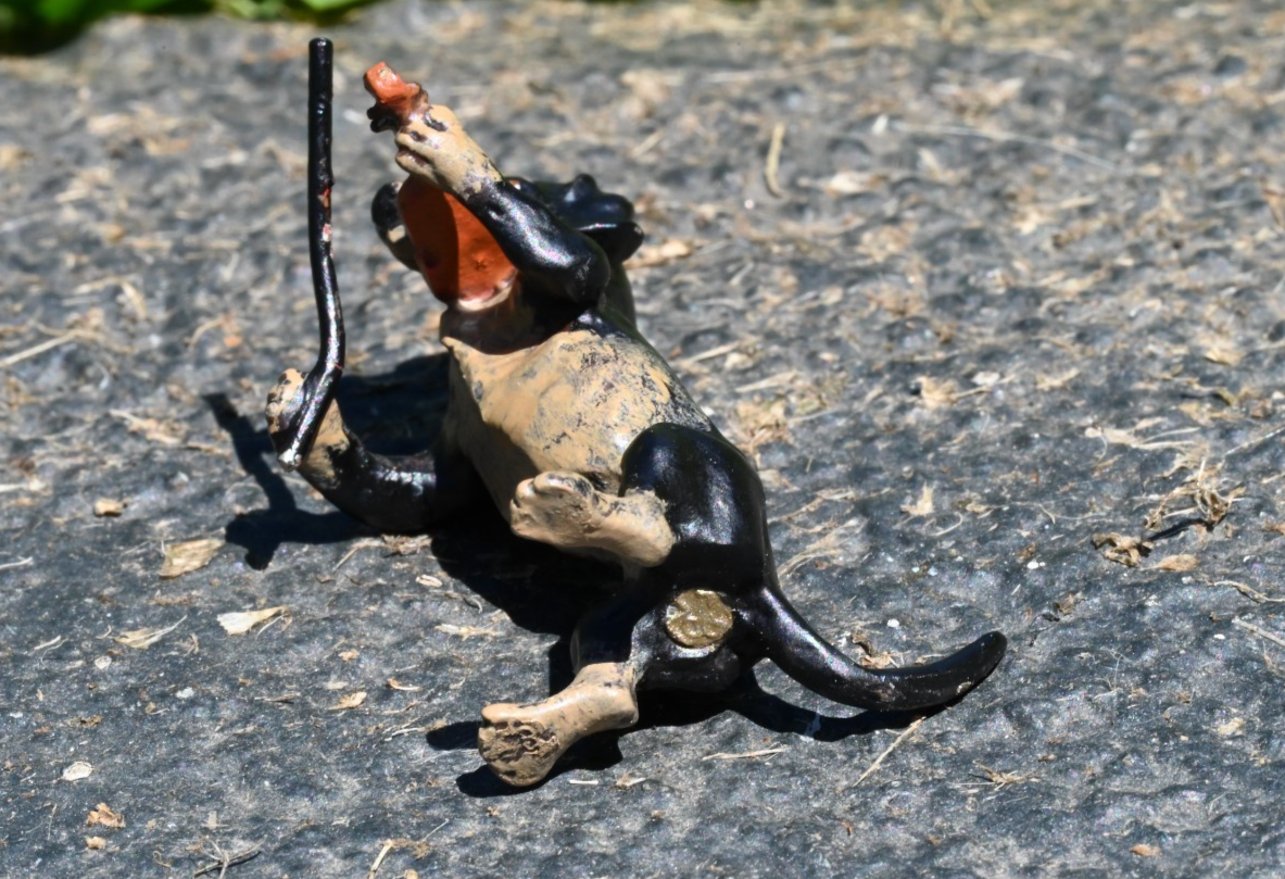 Fritz Bergmann Austrian Vienna Cold Painted Bronze Musical Dachshund w/ Violin6