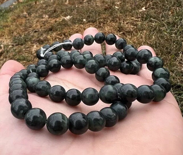 Green Antique / Vintage Spinach Natural Nephrite Jade Beaded Necklace5