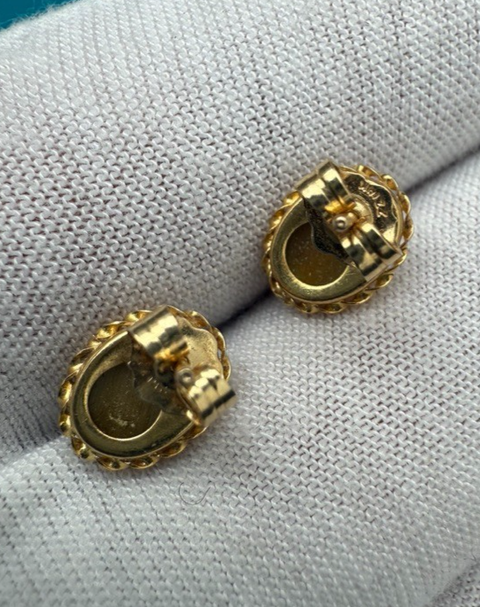 Beautiful Vintage 14k Yellow Gold Earrings with Cats Eye Gems 5