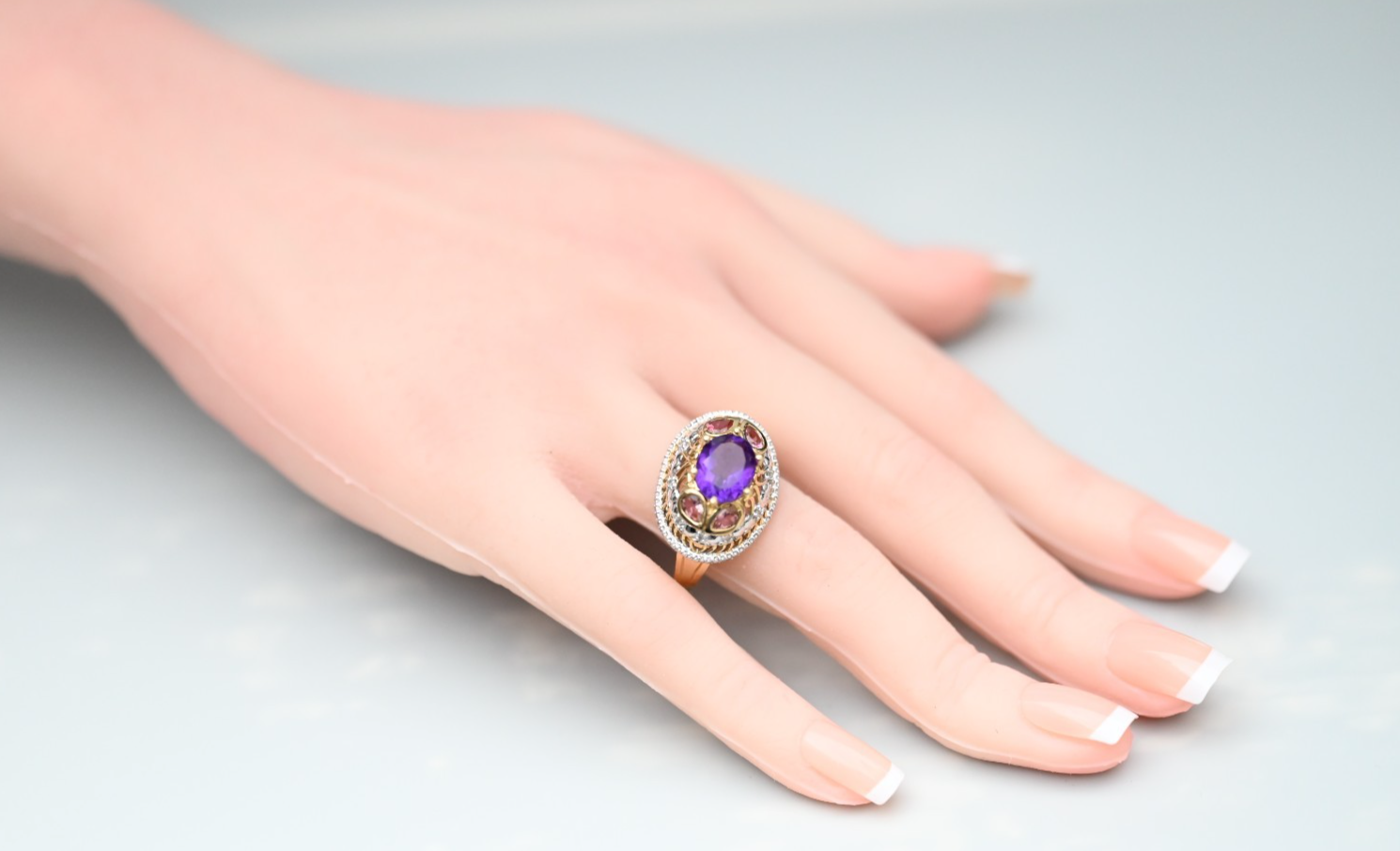 Eye-Catching Vintage Two Tone 10k Gold Cocktail Ring with Faceted Oval Amethyst2