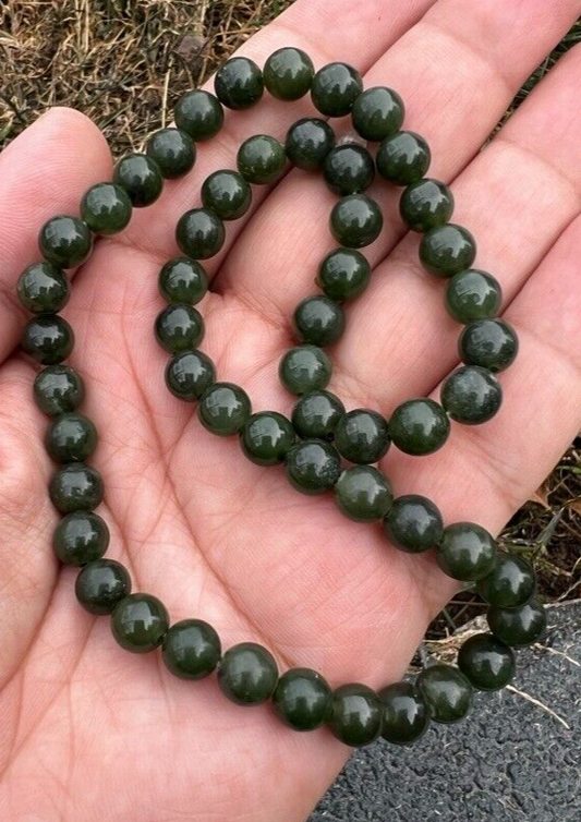 Beautiful Antique / Vintage Spinach Natural Green Jade Beaded Necklace0