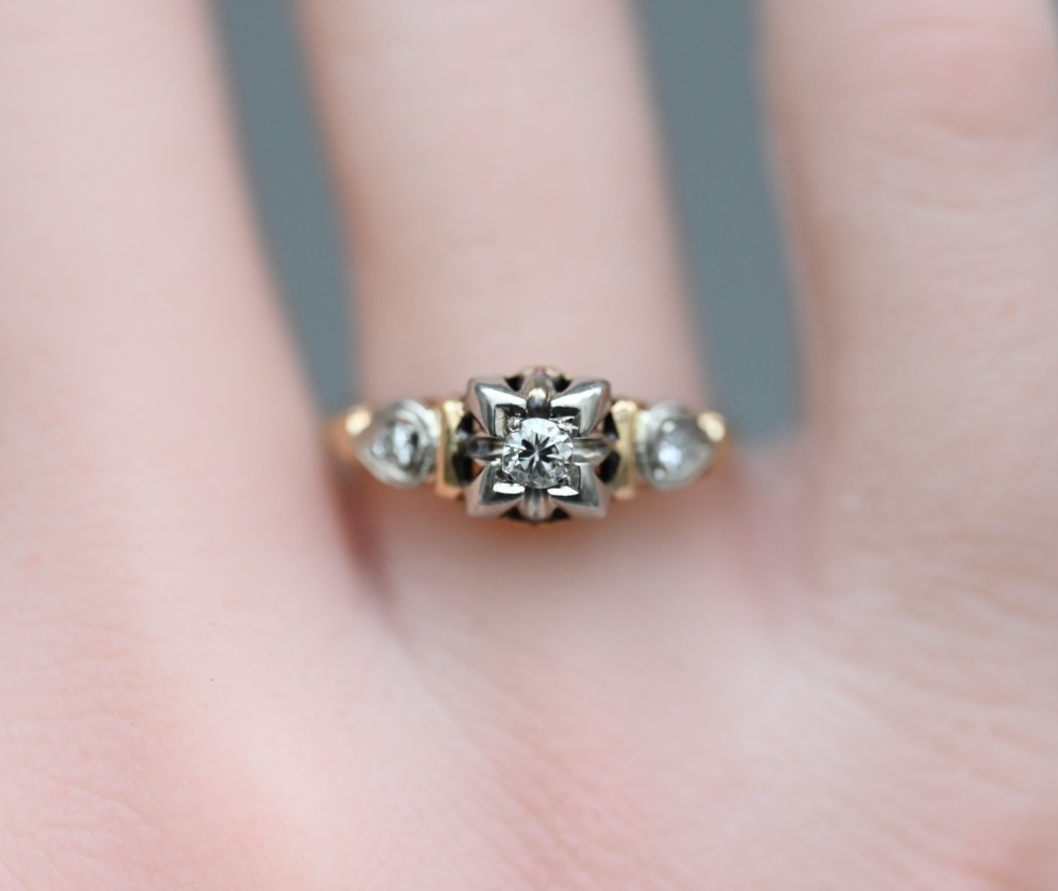 Elegant Antique Art Deco Two Tone 14k Gold Ring with Natural Diamonds2
