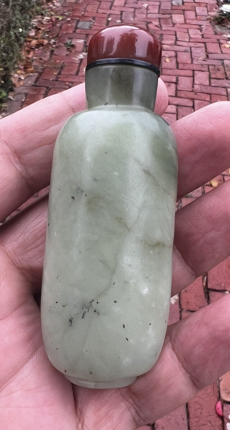 Elegant Antique / Vintage Chinese Hand Carved Natural Jade Snuff Bottle5