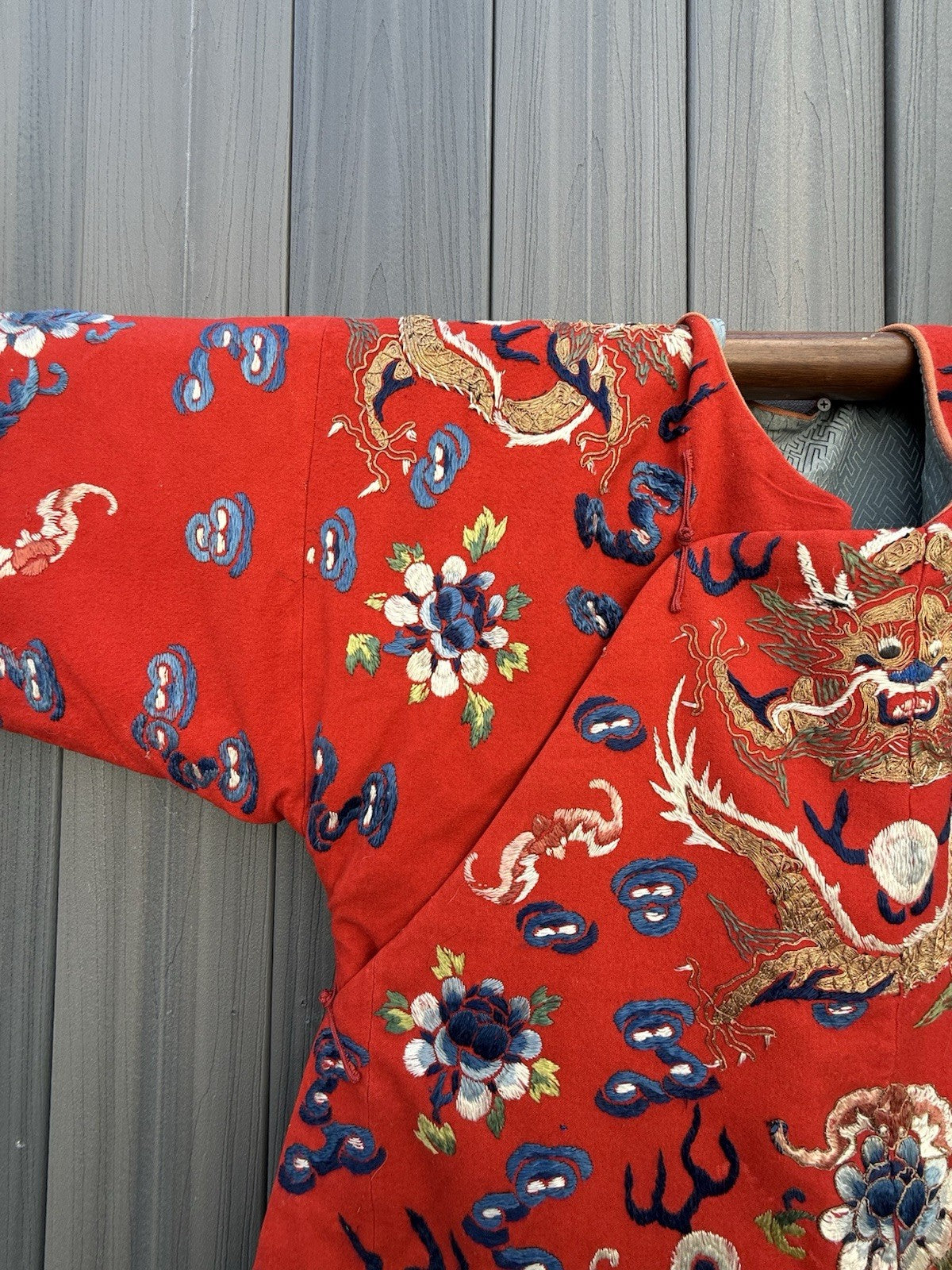 Antique Qing Dynasty Chinese Silk Embroidery Red Dragon Winter Robe17