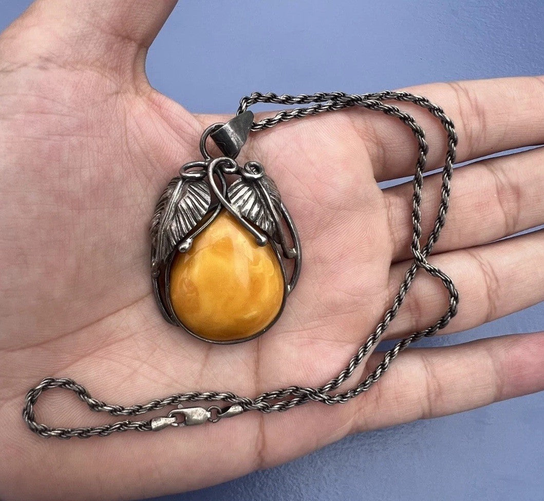 Gorgeous Natural Marbled Butterscotch Amber & Fine Silver Pendant Necklace0