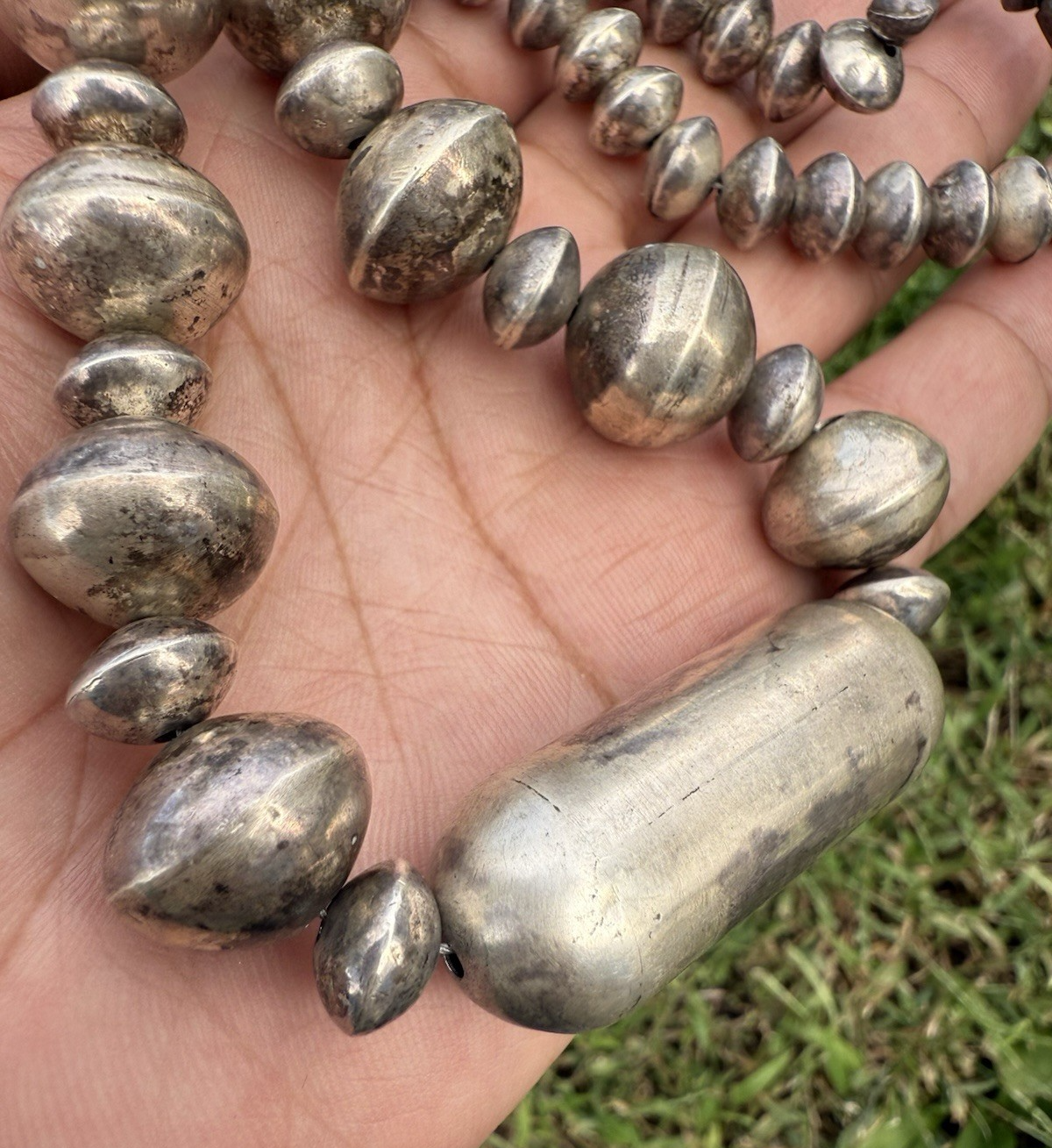 Vintage Southwestern Sterling Silver "Navajo Pearls" Beaded Necklace6