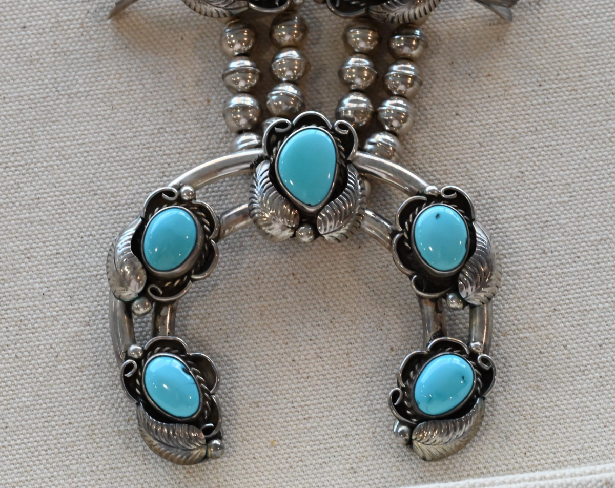 Lovely Native American Blue Turquoise & Sterling Silver Squash Blossom Necklace5