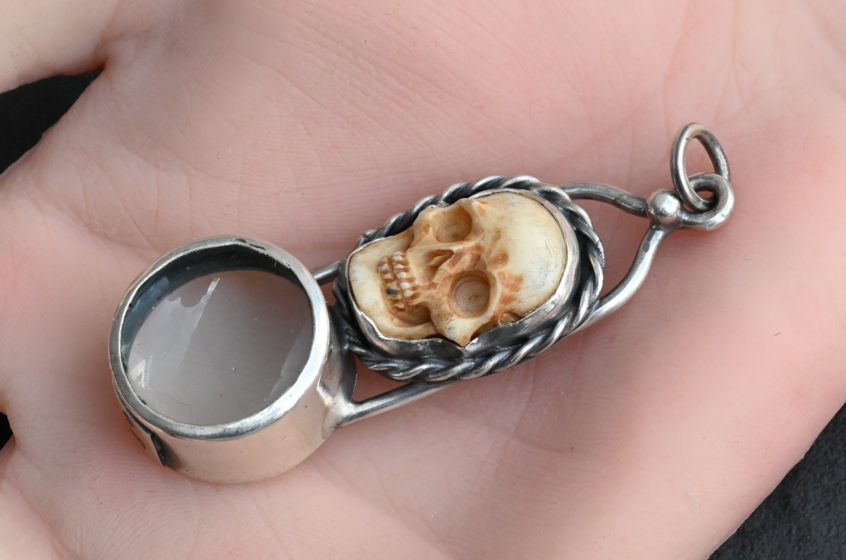 Vintage Signed Sterling Silver Southwest Jewelers Loupe with Human Skull Motif2