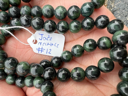 Lovely Antique / Vintage Spinach Green Natural Nephrite Jade Beaded Necklace9