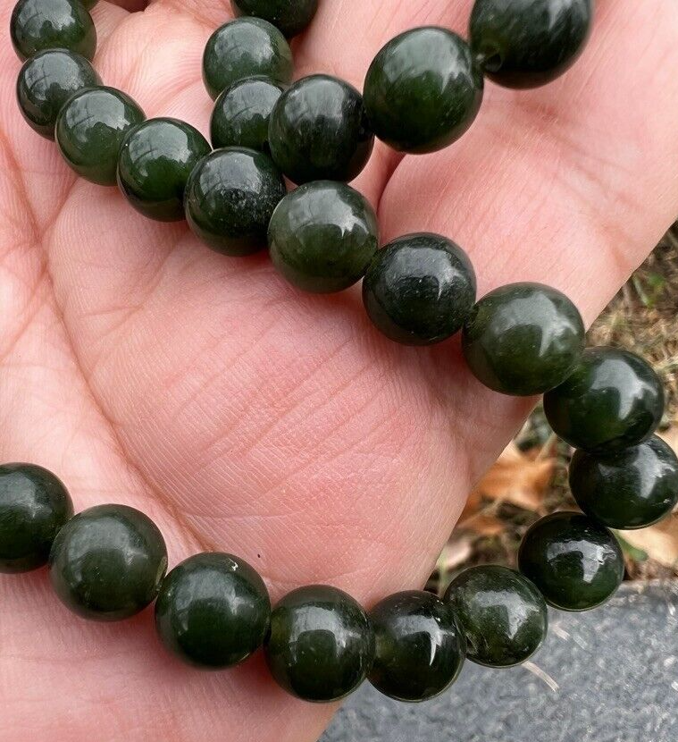 Beautiful Antique / Vintage Spinach Natural Green Jade Beaded Necklace5