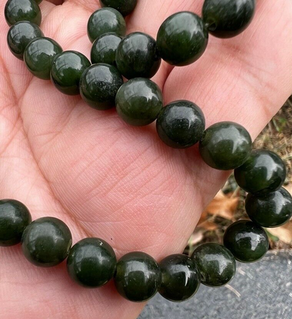 Beautiful Antique / Vintage Spinach Natural Green Jade Beaded Necklace5