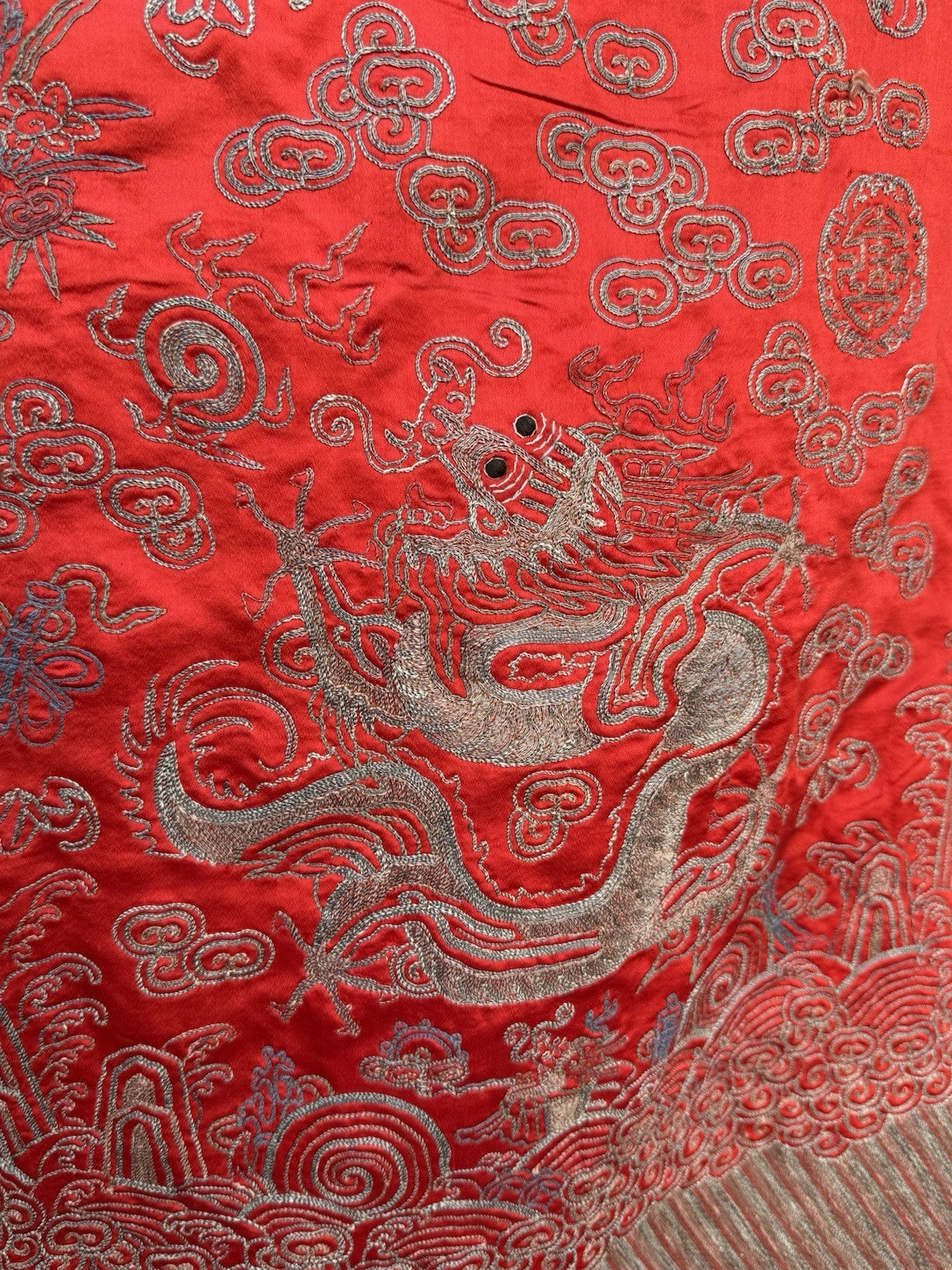 Antique Qing Dynasty Chinese Metallic Silk Embroidery Dragon Robe In Red Color9