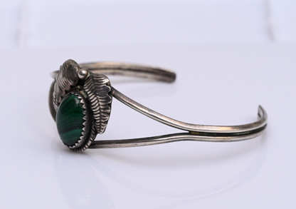 Early Vintage Southwestern Sterling Silver and Green Malachite Cuff Bracelet3