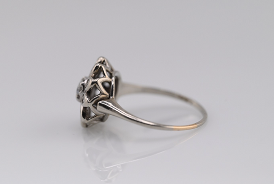 Gorgeous Early Vintage 14k White Gold Star Diamond Ring1