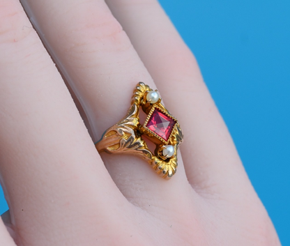 Superb Antique / Early Vintage 12K Yellow Gold Ring w/ Red Gemstone & Pearls2