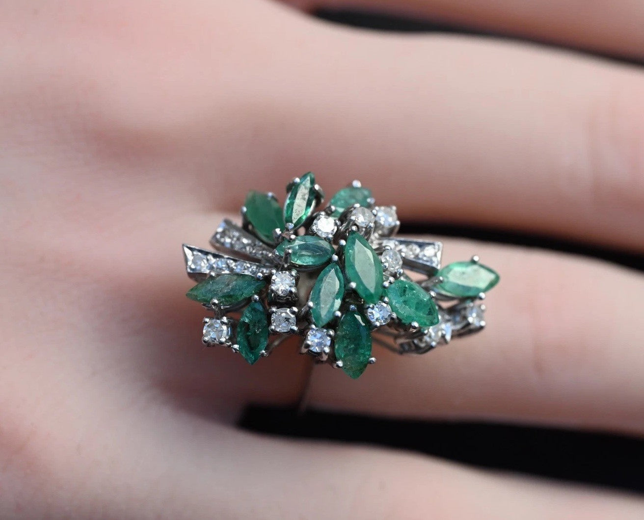 Gorgeous Natural Emerald & Diamond Cluster Party / Dinner Ring0