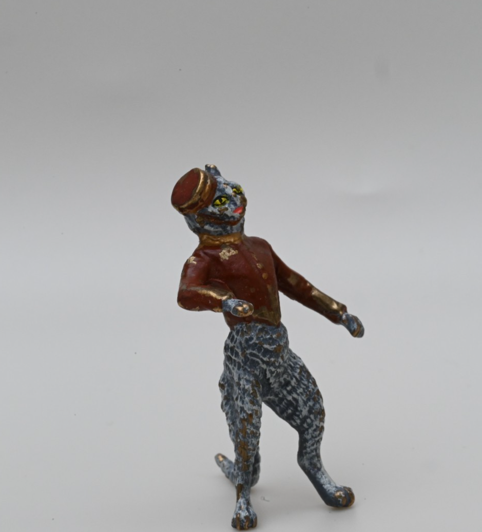 Fun Antique Austrian Vienna Cold Painted Bronze Figure of Cat Hotel Bellhop5