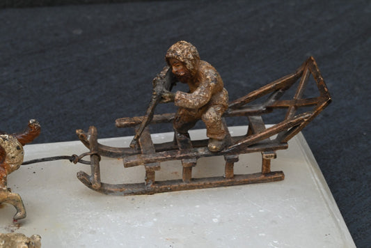 Trilling Antique 1900s Austrian Vienna Cold Painted Bronze Hunter  & Polar Bear1