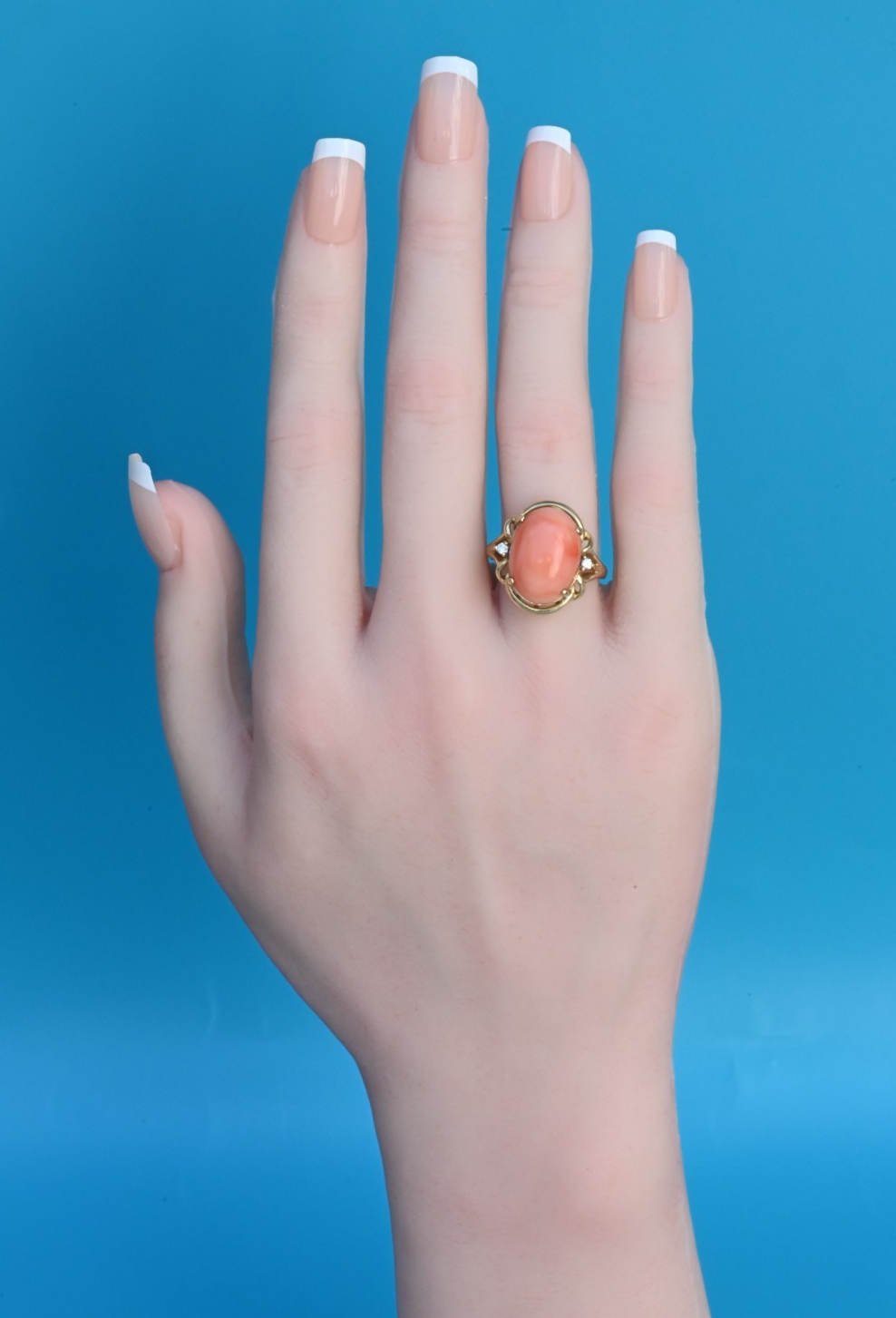 Elegant Natural Light Red Coral & 14K Yellow Gold Cocktail / Dinner Ring1