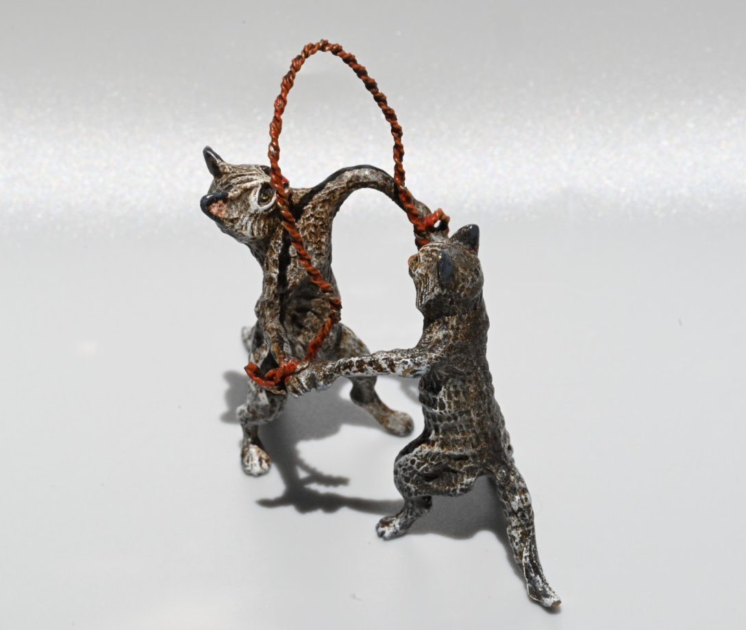 Lovely Austrian Vienna Cold Painted Bronze Figure of Two Cats Playing w/ Rope2