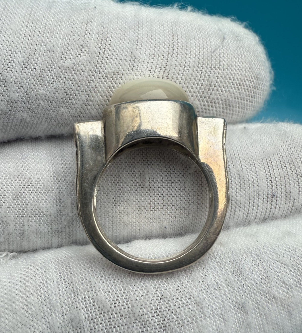 Gorgeous Vintage Signed Judith Ripka Sterling Silver & Mother of Pearl Ring 4