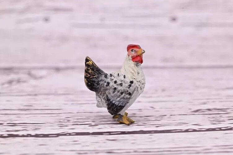 Amazing Antique Austrian Vienna Cold Painted Bronze Figure of Miniature Hen ￼0