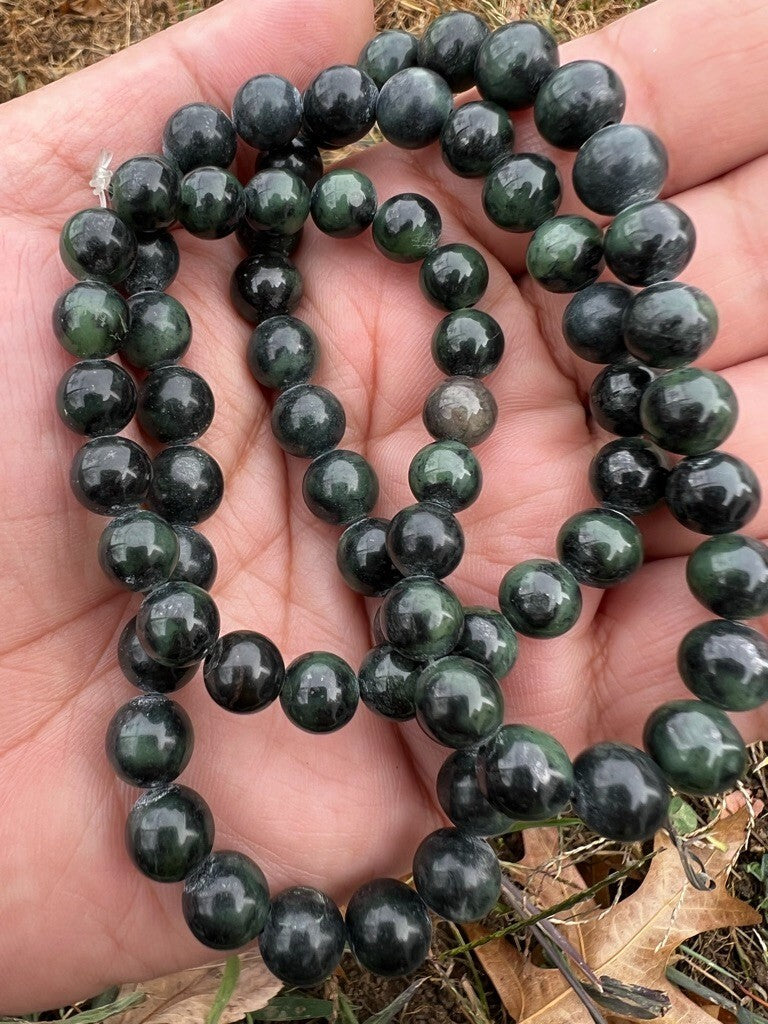 Leafy Green Antique / Vintage Spinach Natural Nephrite Jade Beaded Necklace8