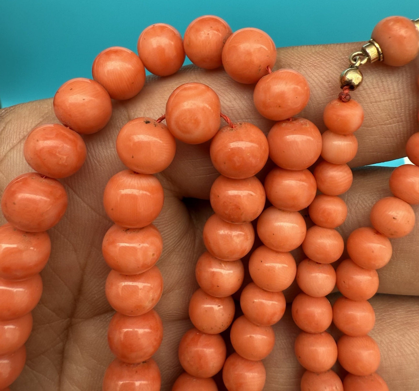 Gorgeous Natural Italian Light Red Round Coral Beaded Necklace With Gold Clasp4