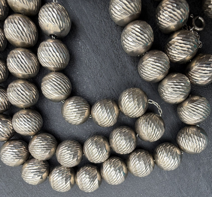 Gorgeous Textured Sterling Silver Beaded Necklace6