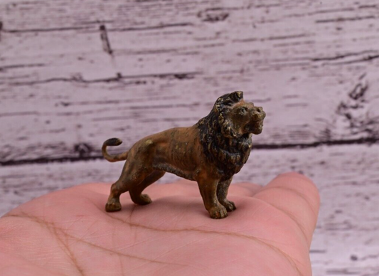 Original 1900s Detailed Antique Austrian Vienna Cold Painted Bronze of Lion0