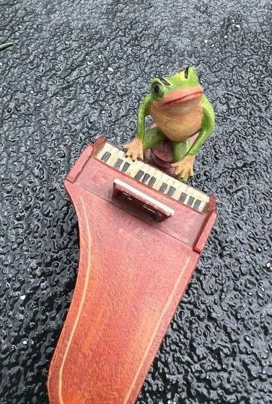 Gorgeous Cold Painted Austrian Vienna Cold Painted Musical Frog Pianist ￼￼0
