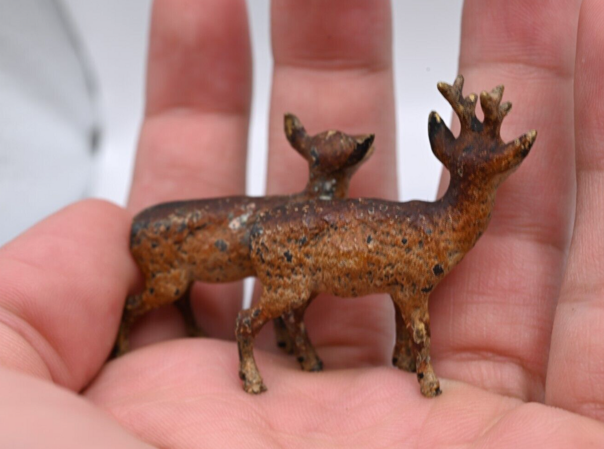 Lovely Antique Austrian Vienna Cold Painted Bronze Figure of Male / Female Deer8