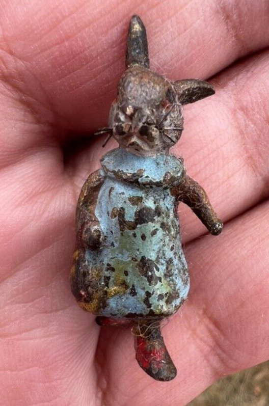 Miniature Antique Peter Rabbit Cold Painted Vienna Bronze Beatrix Potter Figure0