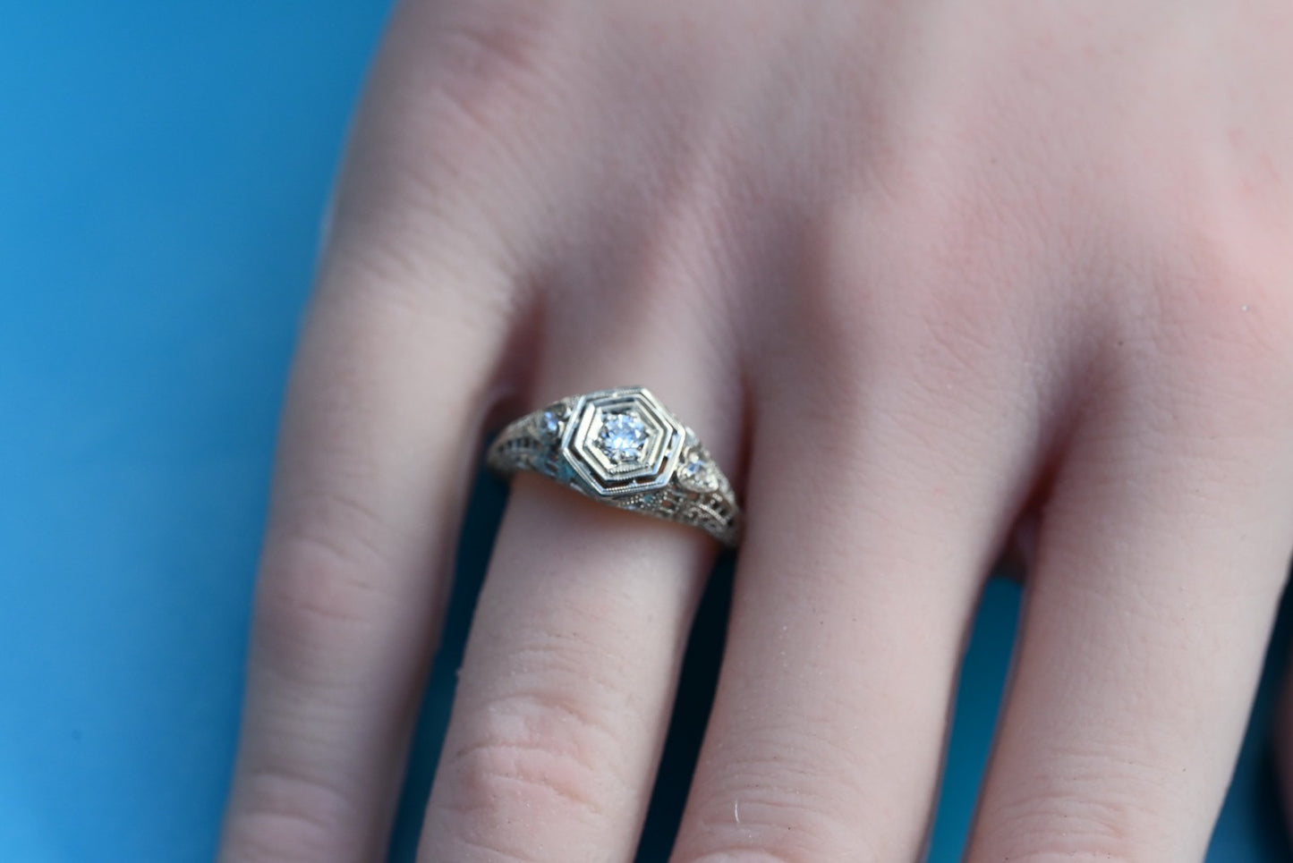 Amazing Antique Art Deco 1900s Diamonds & 18k White Gold Heart Design Ring 3