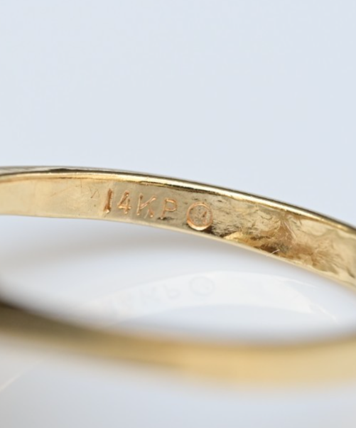 Gorgeous 14K Gold Ring with Natural Sapphire Center & Halo of Diamonds IGI Cert3