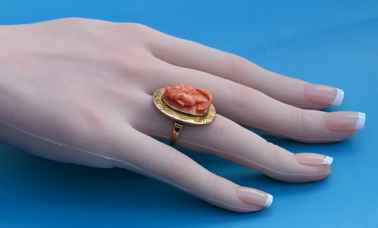 Antique 1900s Italian Carved Natural Red Coral Cameo Ring in 10K Yellow Gold2