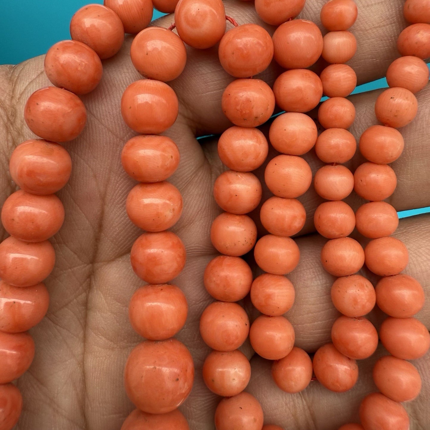 Gorgeous Natural Italian Light Red Round Coral Beaded Necklace With Gold Clasp3