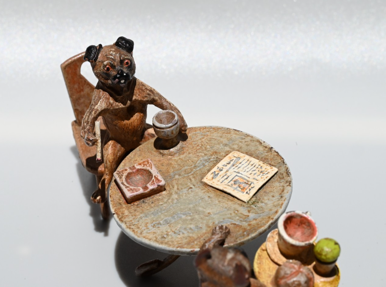 Vintage Austrian Vienna Cold Painted Bronze Figure of Pug Dogs Having Lunch3