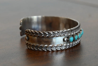 Gorgeous Signed B NATEWA Zuni Sterling Silver Cuff Bracelet with Turquoise Gems4