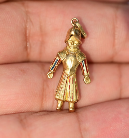 Rare 750 18K Yellow Gold Spanish Conquistador Charm Pendant with Enamel Work0