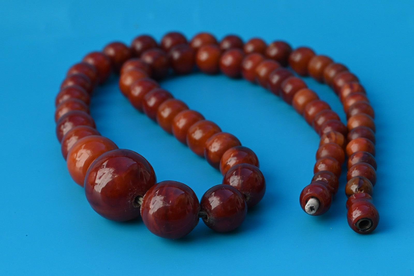 Gorgeous Dark Colored Natural Amber Necklace in Round Sphere Shape1