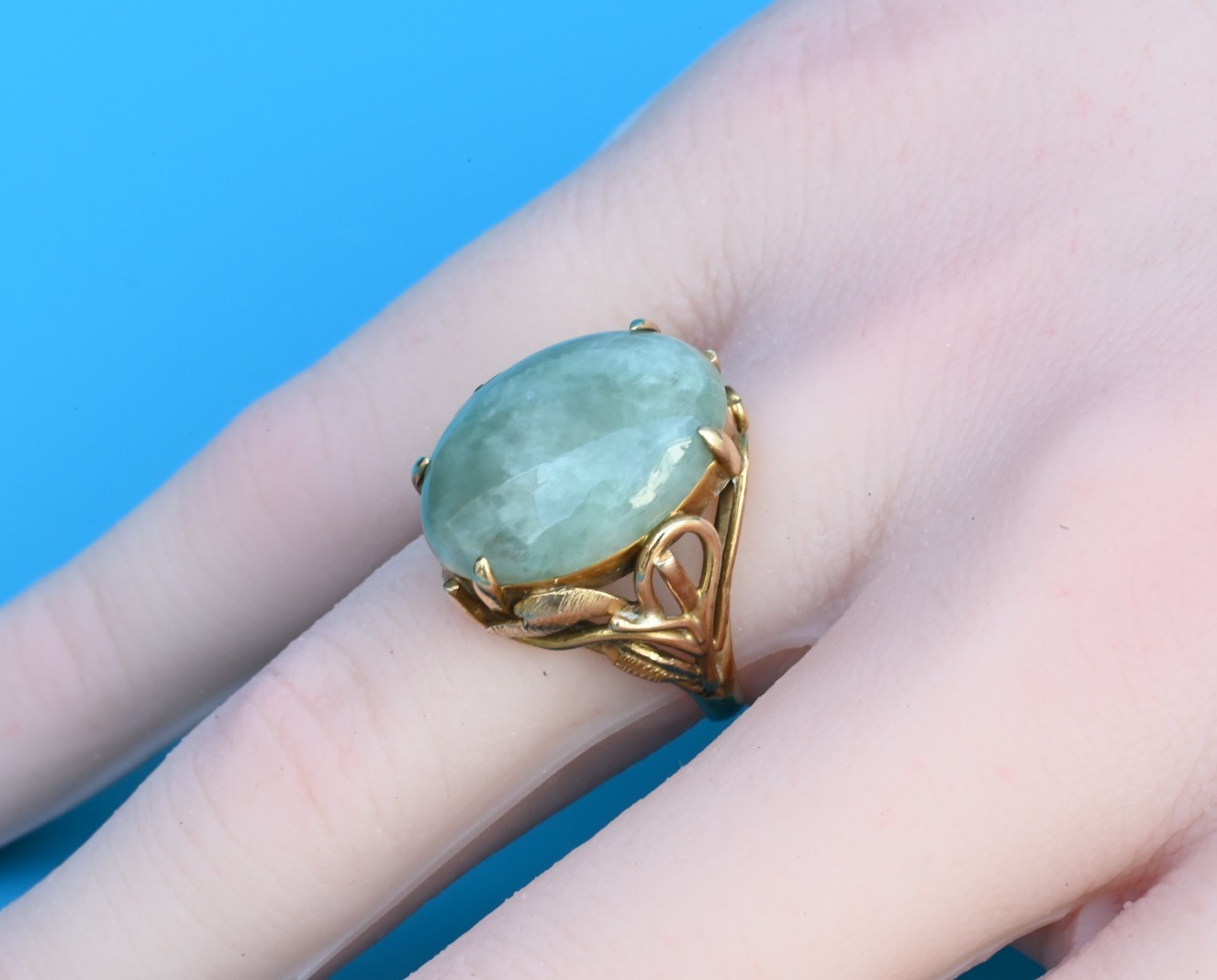Lovely Muted Green Jade Cabochon set in a Decorative 14K Yellow Gold Mounting6