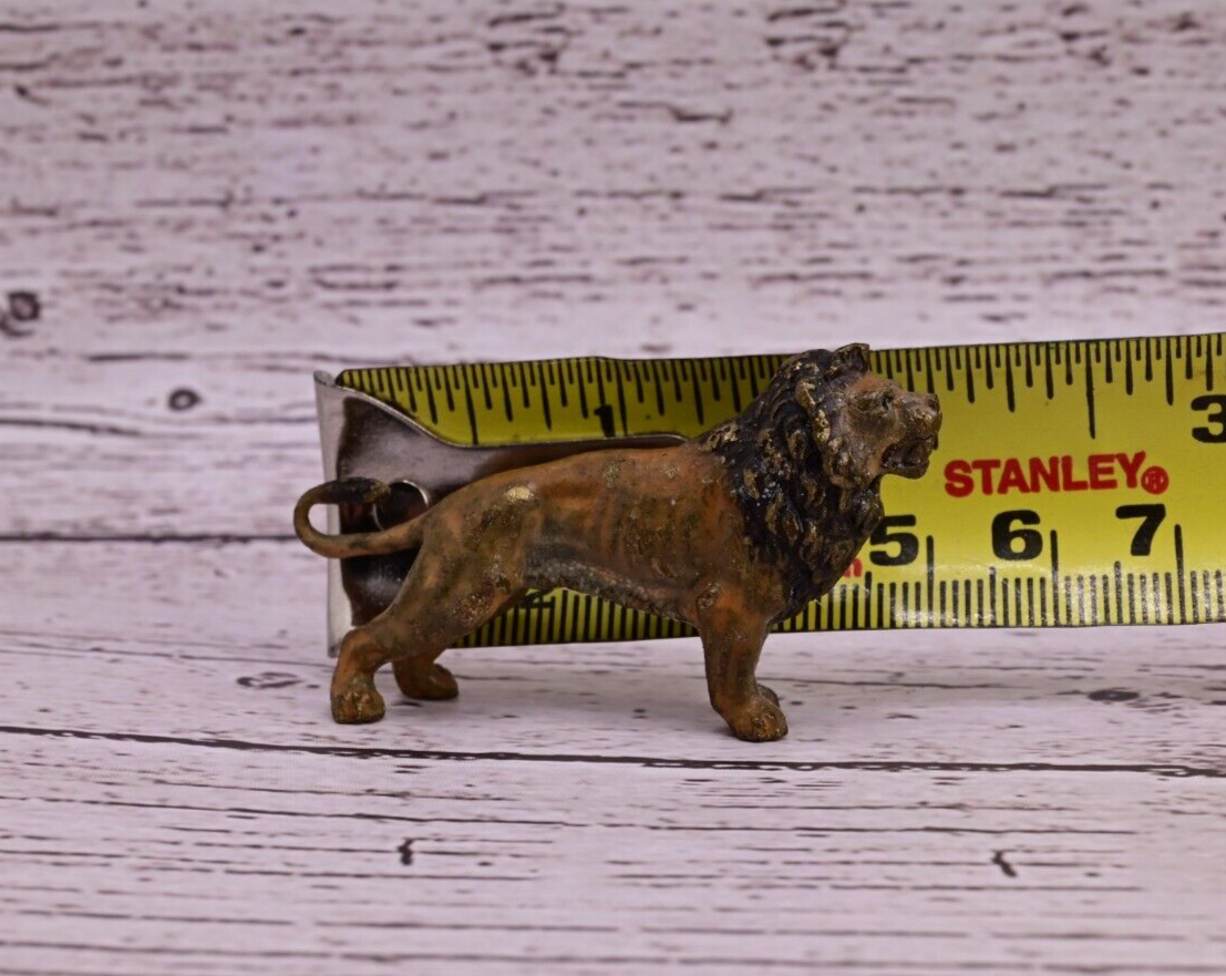 Original 1900s Detailed Antique Austrian Vienna Cold Painted Bronze of Lion7