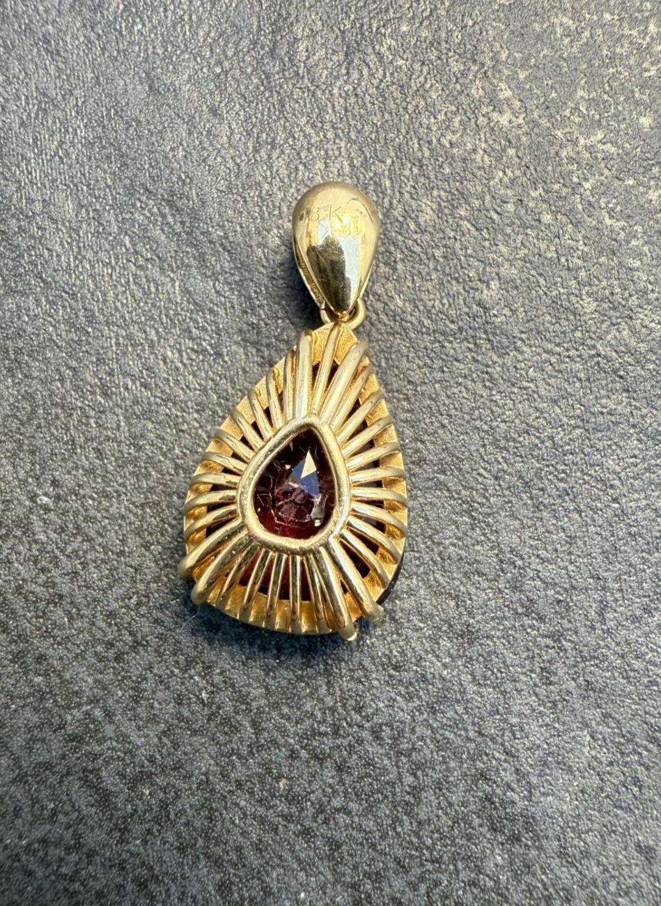 Superb Antique / Vintage Plum Red Natural Tourmaline & 18K Yellow Gold Pendant3