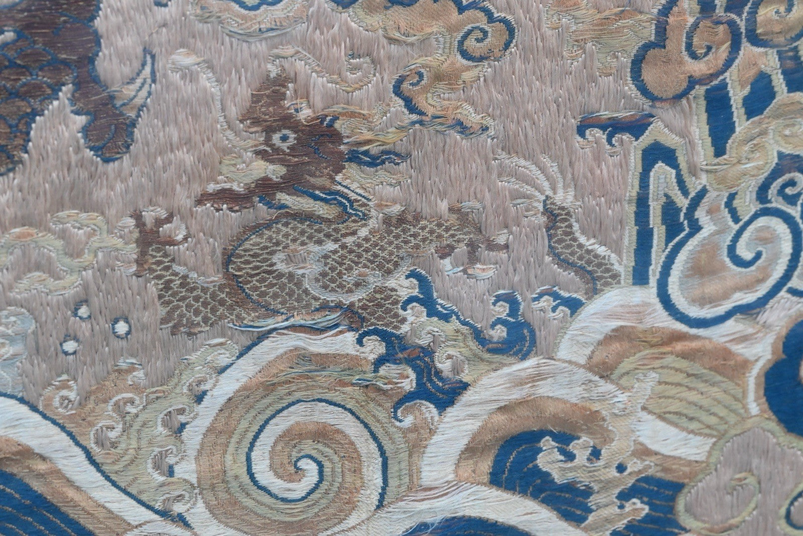 Stunning Glass Framed Ming - Early Qing Dynasty Silk Altar Panel W/ Dragons5