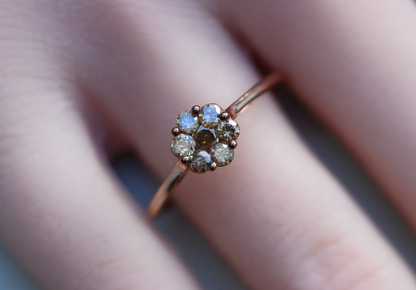 Gorgeous Daisy Floral Ring with Champagne Color Natural Diamonds by Luxoro 10K0