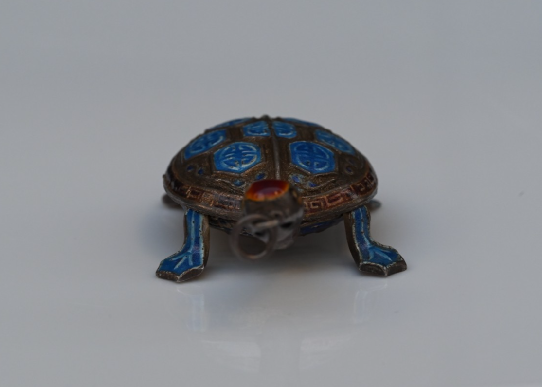Chinese Export Sterling Silver Enamel Articulated Turtle Necklace Pendant1