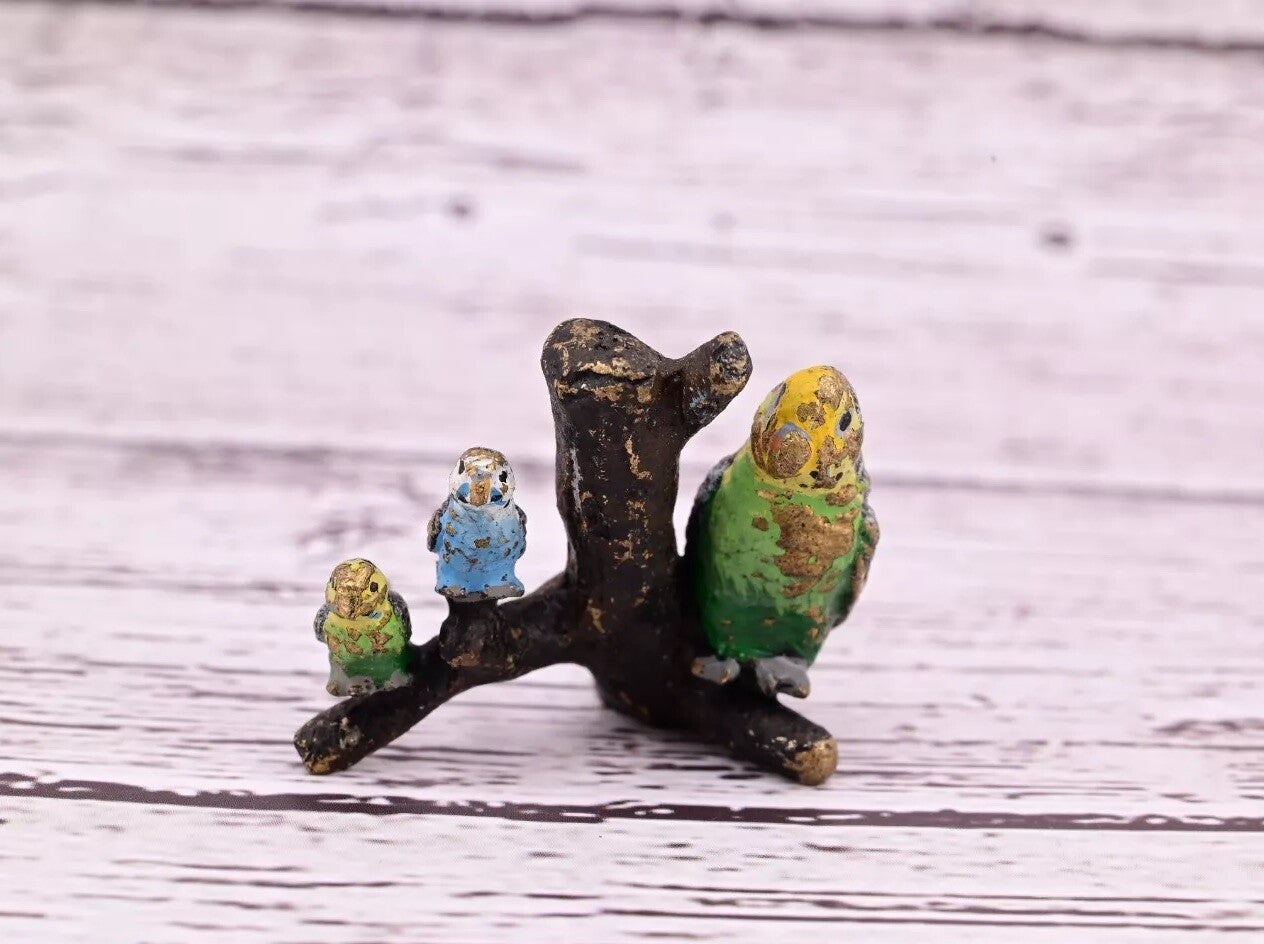 Gorgeous Antique Austrian Vienna Cold Painted Bronze Figure of Parakeet Family ￼6