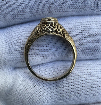 Super Attractive Antique Filigree 14k Yellow Gold Ring w/ Red Gem 10