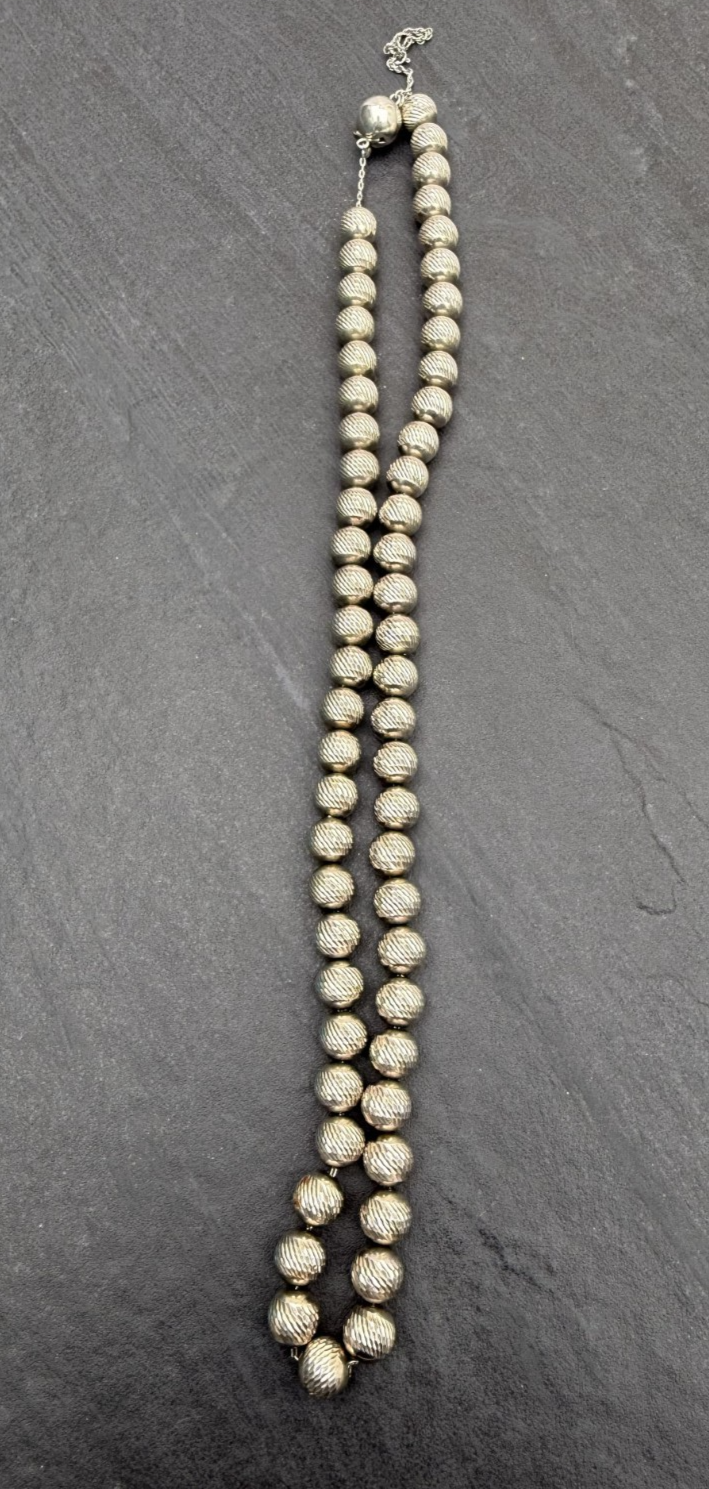 Gorgeous Textured Sterling Silver Beaded Necklace0